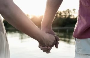 What happens in your brain when you fall in love?