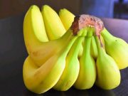 Dangers of Eating Unripe Fruits