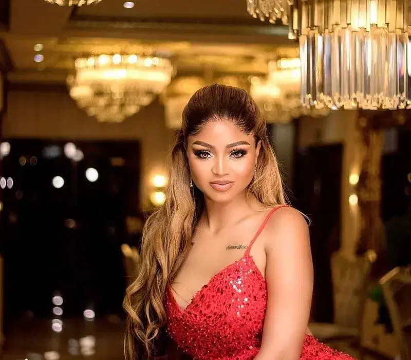 VIDEO: Regina Daniels and Somadina reunite at event
